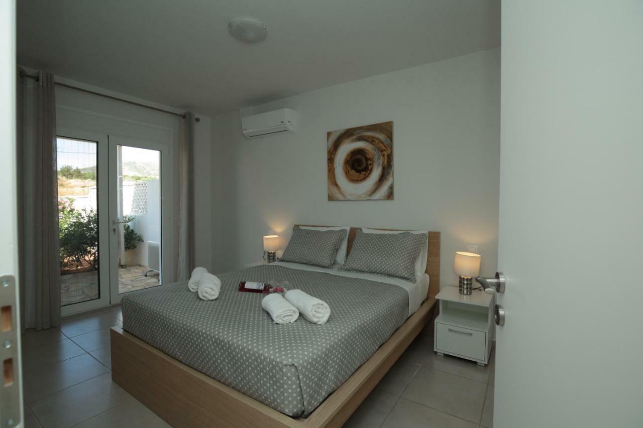 Villa Maria Makrýgialos Екстериор снимка
