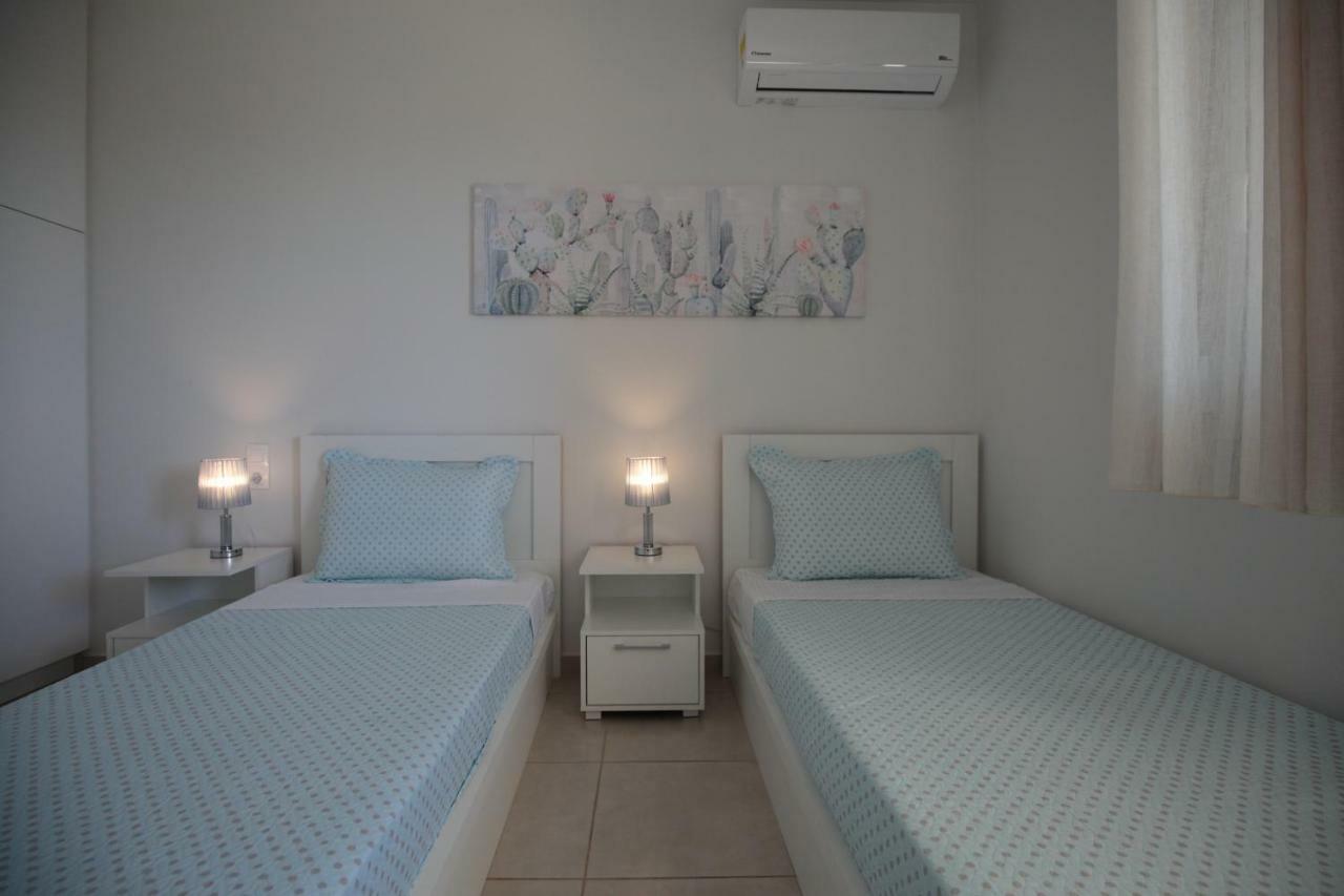 Villa Maria Makrýgialos Екстериор снимка